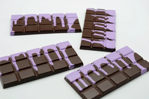 La Lavande De Provence Vegan Drip Mushroom Chocolate Bar - Image 3