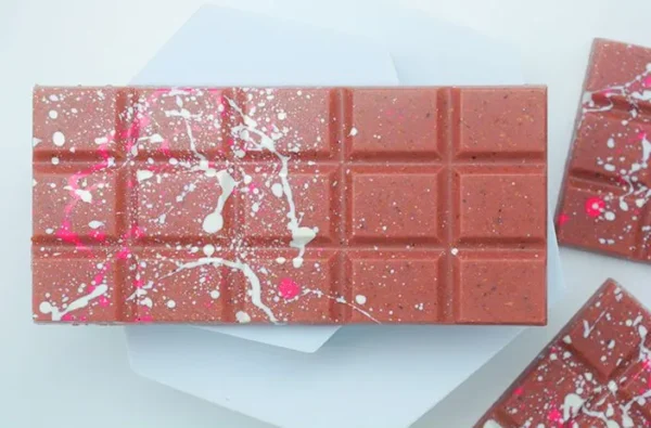 Ruby Rosé Mushroom Chocolate Bar - Image 4